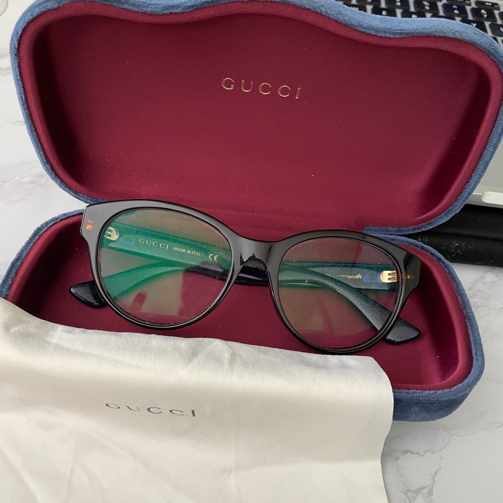 Gucci glasses